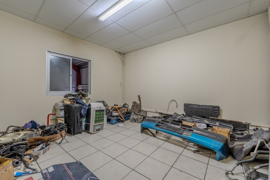 Commercial Property for Sale in Dal Josafat Western Cape